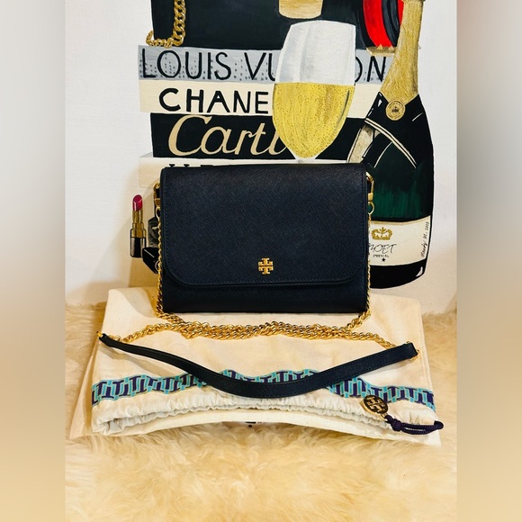 TORY BURCH Crossbody Bag w/Gold Plated Hardware 8 Card Slot Like New - Picture 10 of 11